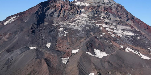 South sister is one of three "sisters" in the Cascade Range.