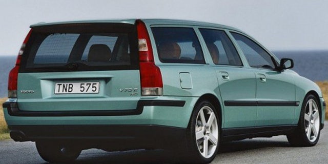 Sleeper Showdown: 5 скрытых автомобилей с сумасшедшей производительностью в 2022 году