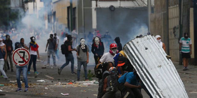 venezuela rally april 19