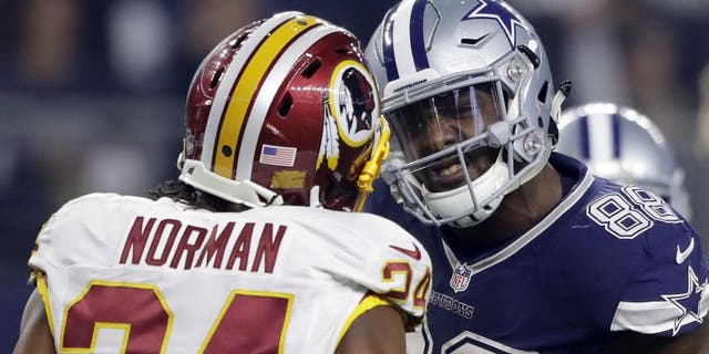 ARLINGTON, TX - NOVEMBER 24: Dez Bryant #88 of the Dallas Cowboys argues with Josh Norman #24 of the Washington Redskins after catching a pass in their game at AT&T Stadium on November 24, 2016 in Arlington, Texas. (Photo by Ronald Martinez/Getty Images)