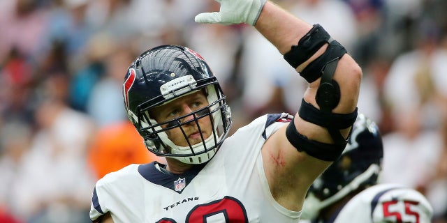 Watt donated $10,000 to the family of a fallen firefighter.