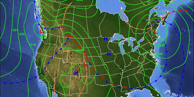 Nov. 1, 2012: A NOAA map shows 7-day sea level pressures and weather fronts. The National Weather Service's said Thursday that a nor'easter was possible for mid-Atlantic and New England states by Election Day through next Thursday.