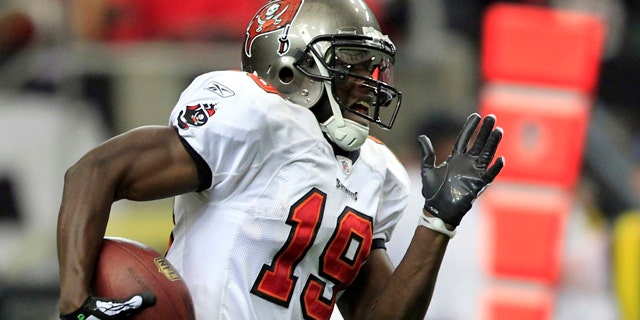 Nov. 7: Tampa Bay Buccaneers wide receiver Mike Williams runs for a touchdown in the second quarter of an NFL football game against the Atlanta Falcons in Atlanta. (AP/David Goldman)