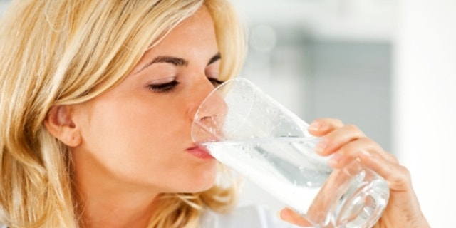 Bottled waters vs. tap: Pick one to stay hydrated | Fox News Bottled waters vs. tap: Pick one to stay hydrated | Fox News
