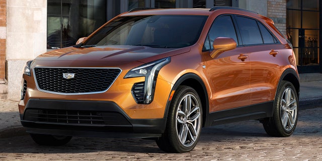 The 2019 XT4 was developed on an exclusive compact SUV architecture. Cadillacâs entry in the industryâs fastest-growing luxury segment delivers expressive design, confident performance, spacious accommodations and new technologies. Pre-production model shown