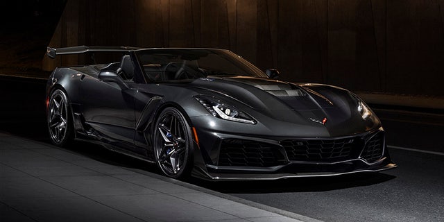 The fastest, most powerful production Corvette ever â the 755-horsepower 2019 ZR1 Convertible.