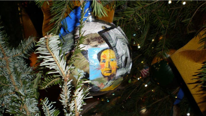White House Christmas Decor Featuring Mao Zedong Comes Under Fire White House Christmas Decor Featuring Mao Zedong Comes Under Fire | Fox News - White House Christmas Decor Featuring Mao Zedong Comes Under Fire