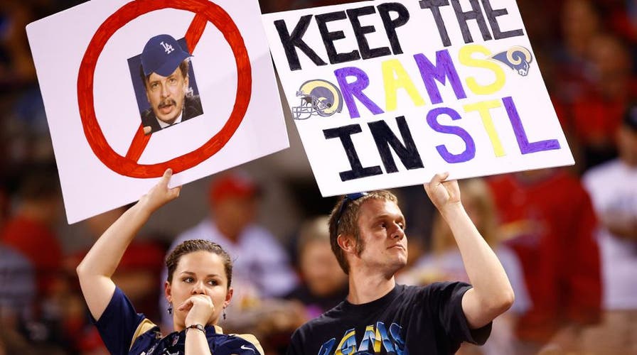 St. Louis Rams move to L.A.