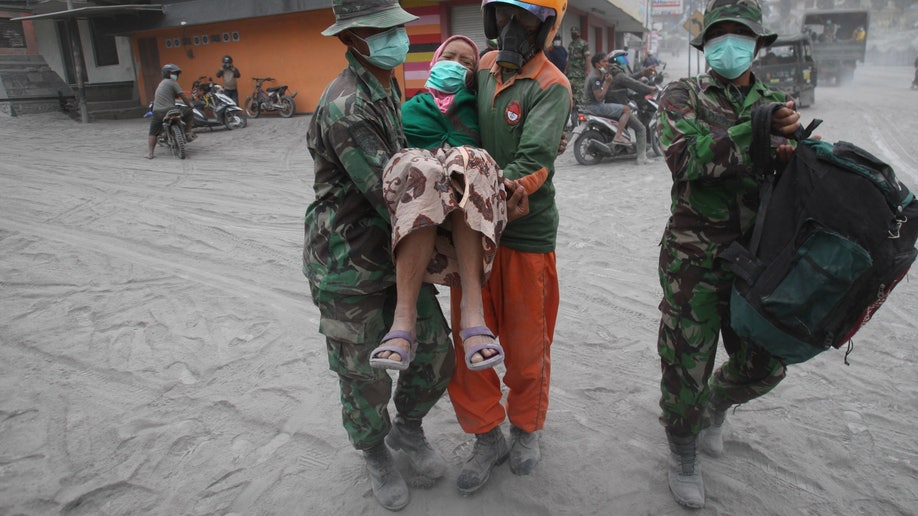 9a47baa0-Indonesia Volcano Erupts