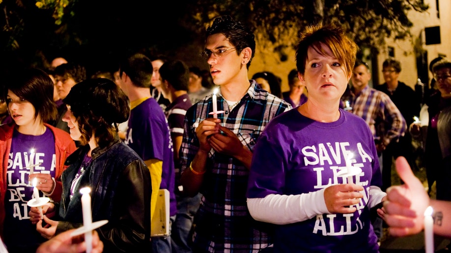 8c57b310-MED Gay Bullying