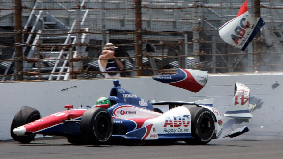 9402fd02-IndyCar Indy 500 Auto Racing