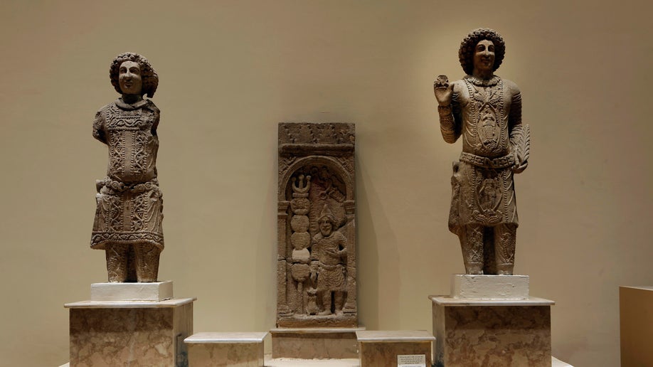 3a94b478-Mideast Iraq Museum Woes