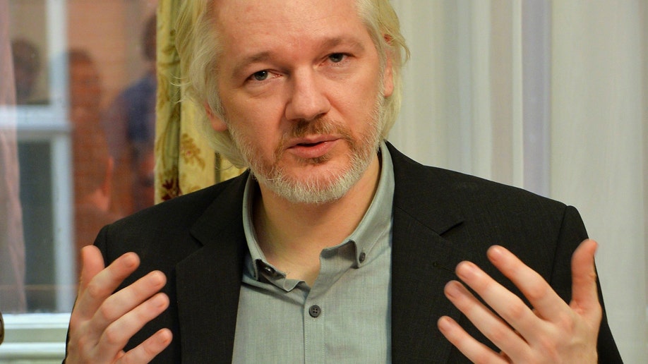 0470123d-WIKILEAKS-ASSANGE