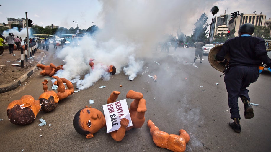 Tear Gas Breaks Up Rally In Kenya As Gov't Accuses US Of Planning To ...