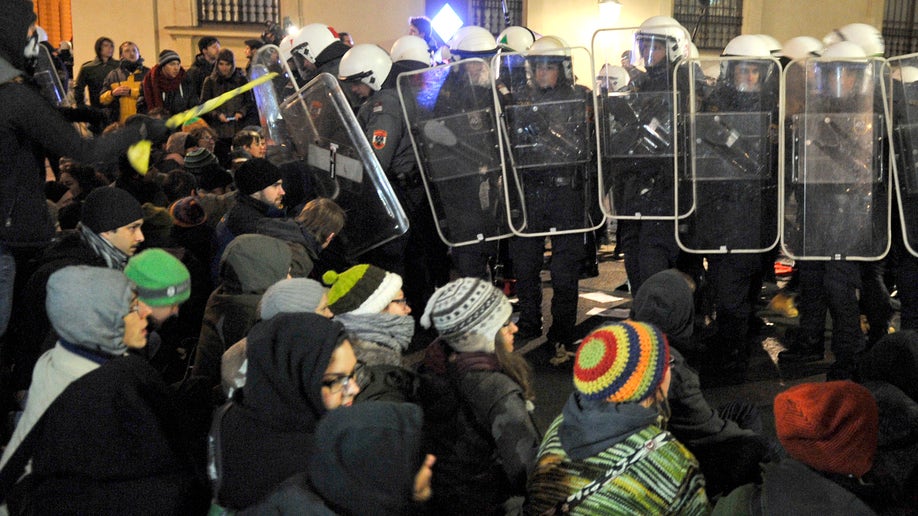 2da0b389-Austria Rightist Ball
