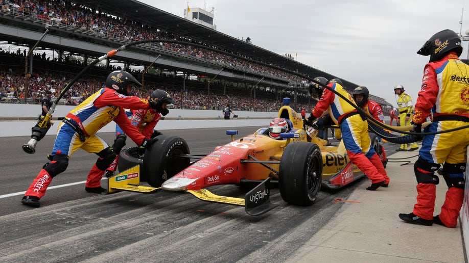 919971de-IndyCar Indy 500 Auto Racing