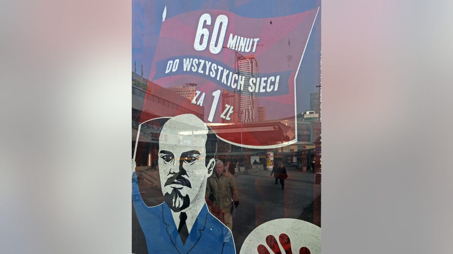 755a8b57-Poland Lenin Advertisement