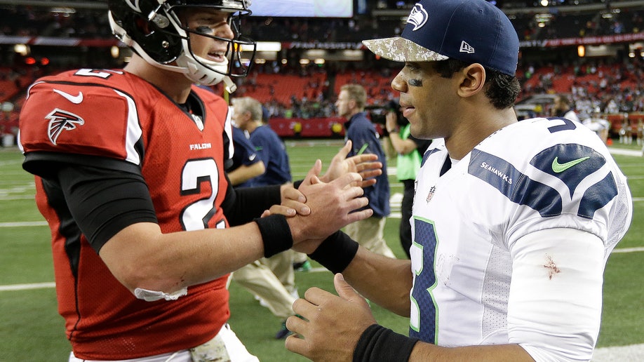 426ba221-Seahawks Falcons Football