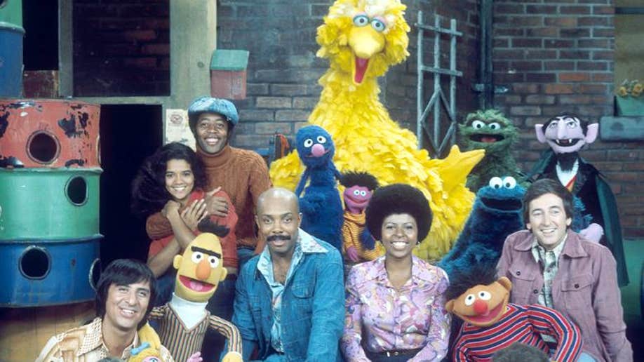 Maria and 5 more of the best retired 'Sesame Street' characters – New York  Daily News