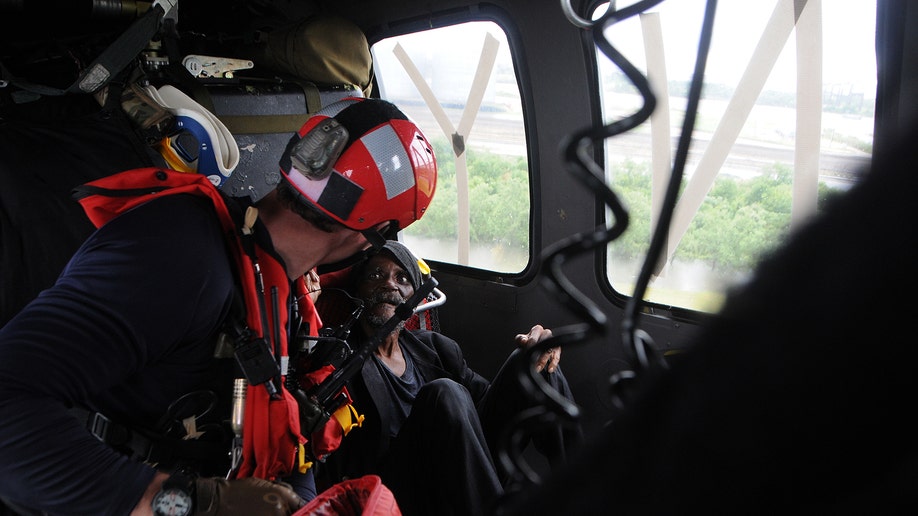 NY Air Guard's 106th Rescue Wing conducts mid-ocean medical supply drop >  106th Rescue Wing > News