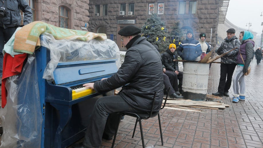 d420a8d4-Ukraine Protest