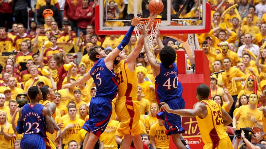 db71de03-Kansas Iowa St Basketball