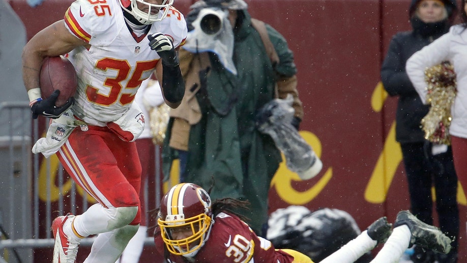 7c6cd031-Chiefs Redskins Football