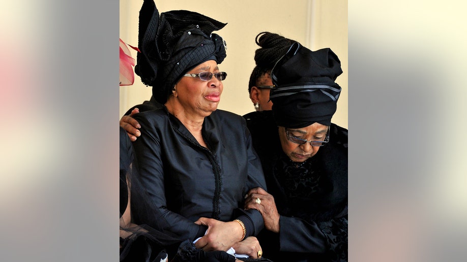 617c3c7e-APTOPIX South Africa Mandela Mourning