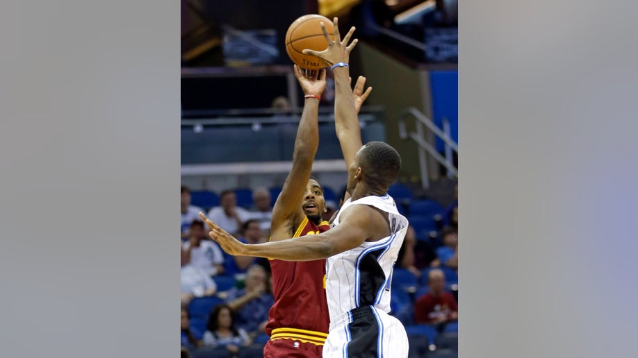 76474400-Cavaliers Magic Basketball