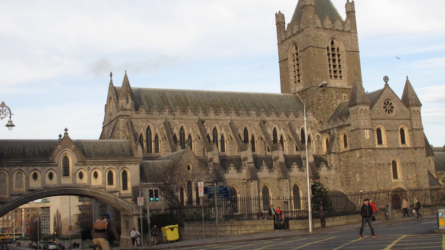 f15b8efc-Travel-Trip-Ireland-Saints