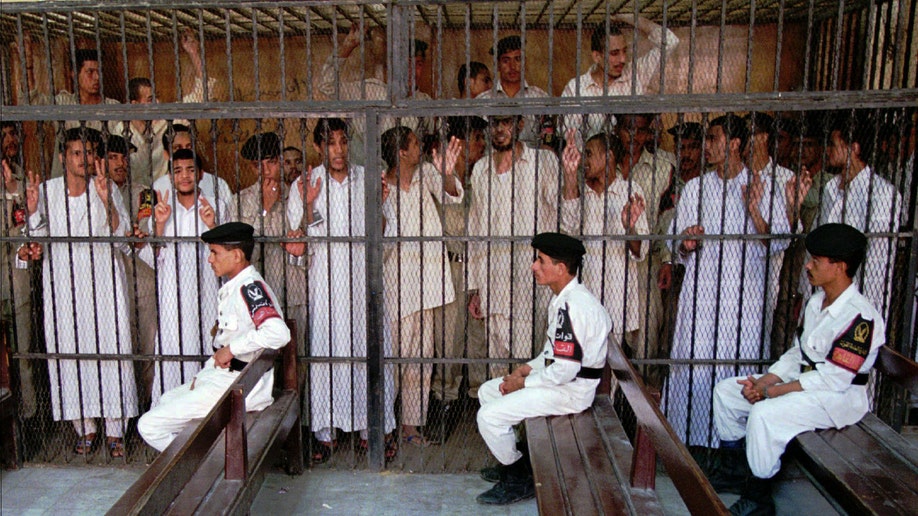 a23798f4-Mideast Egypt Prison Breaks