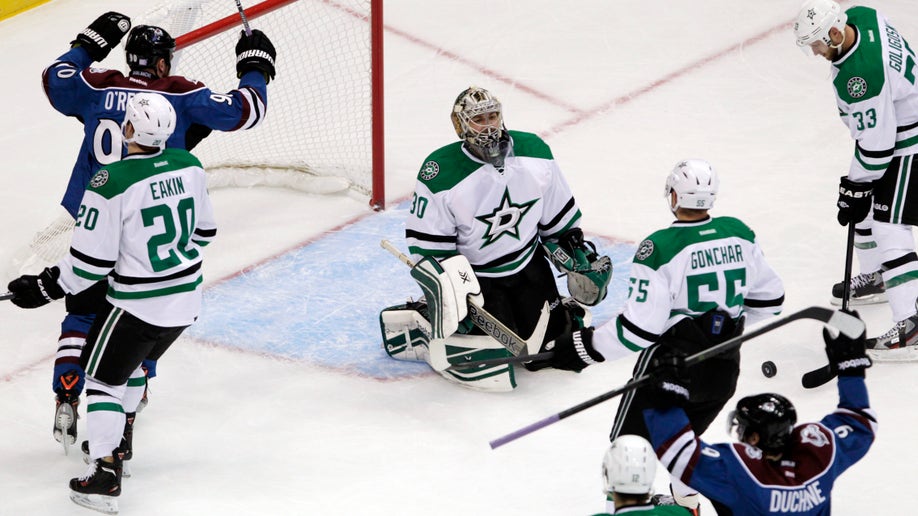 0935b208-Stars Avalanche Hockey