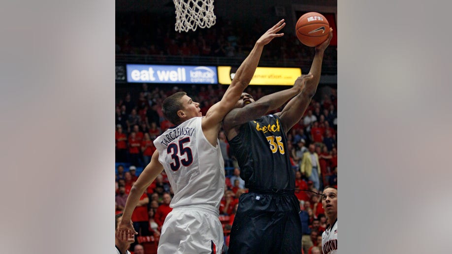 Long Beach St Arizona Basketball