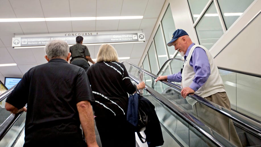 E5296A45 Bandara Chaplains