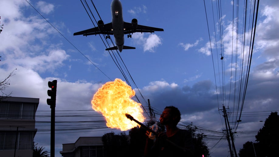 7f833588-Ecuador Airport Closing