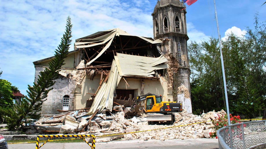 efc2b112-Philippines Earthquake