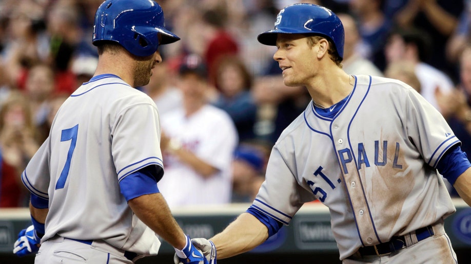 Brewers Twins Baseball