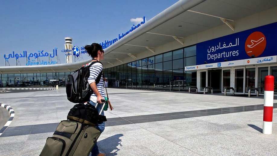 first-passengers-arrive-at-dubai-s-new-airport-part-of-its-ambitions