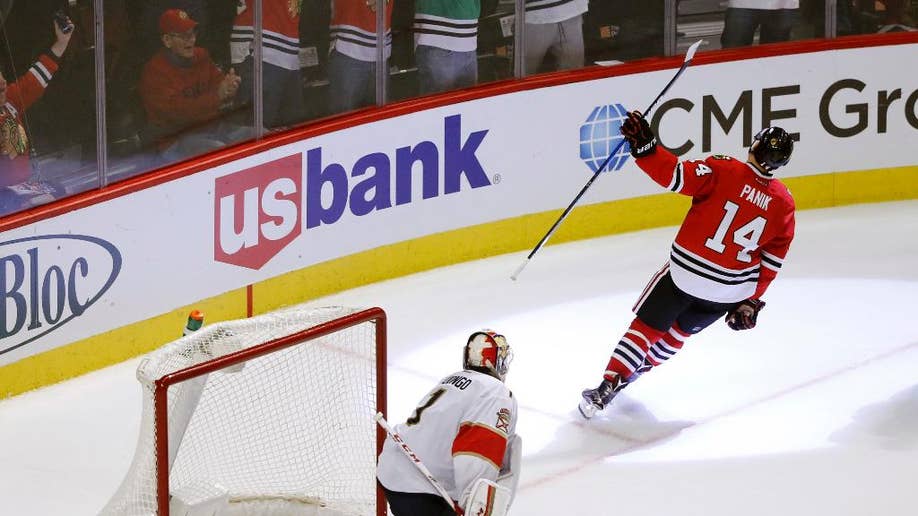 Panik, Blackhawks Beat Panthers 2-1 In Shootout | Fox News