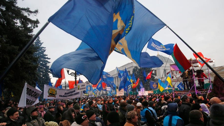 551289cf-Ukraine Protests