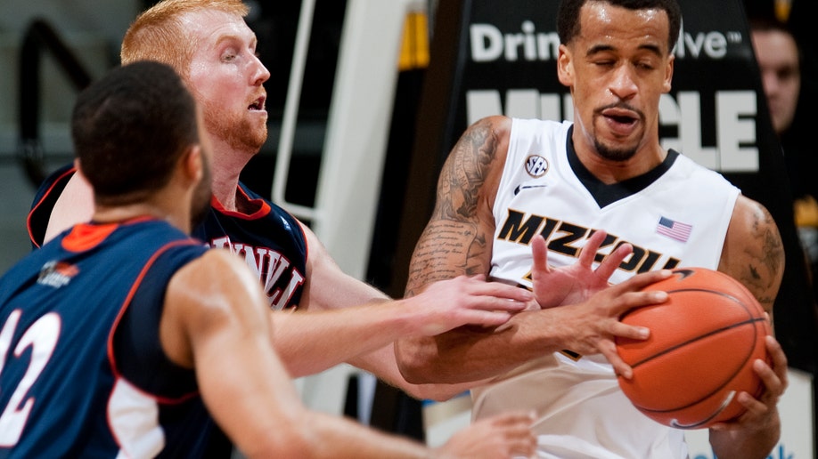 535888bb-Bucknell Missouri Basketball