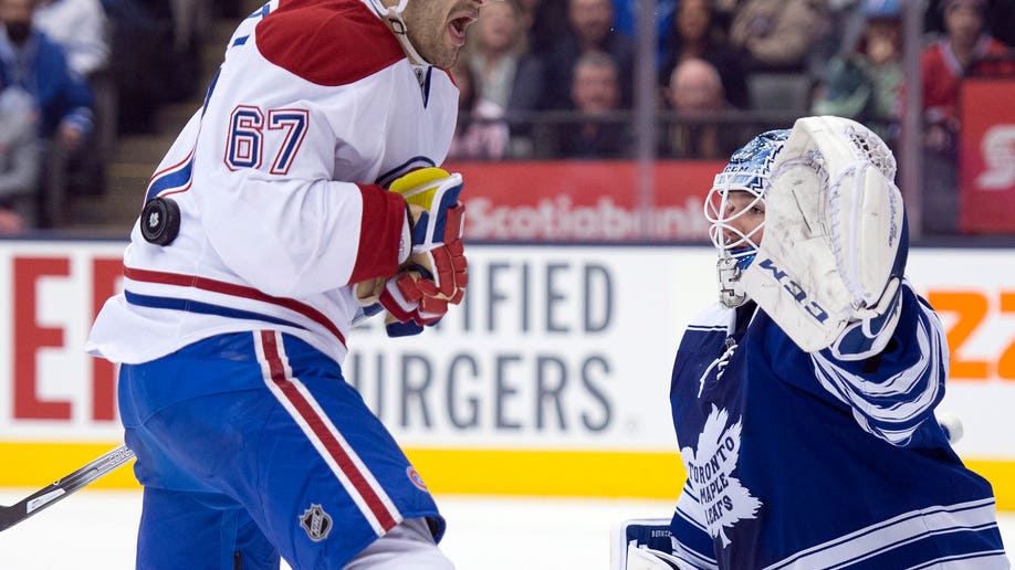 455f7dc7-Canadiens Maple Leafs Hockey