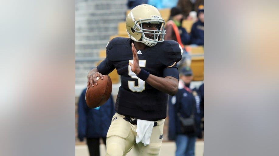 2948bf5b-Notre Dame Golson Football