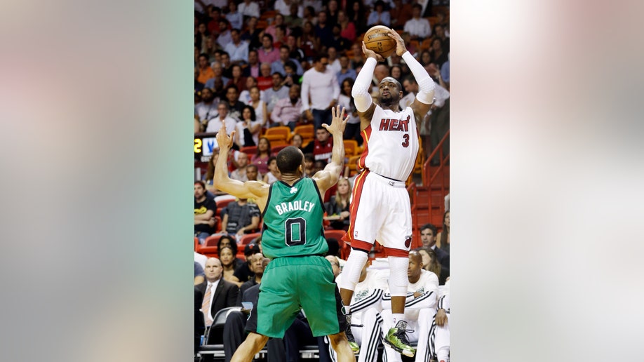 61d61ad0-Celtics Heat Basketball