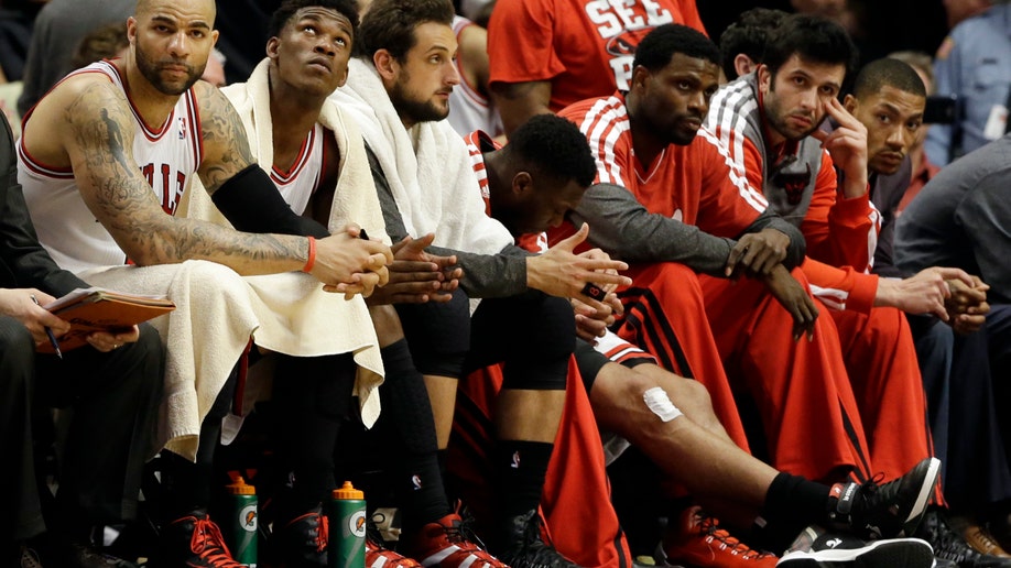 2aeccfef-Heat Bulls Basketball