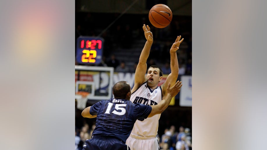8f65cc87-Xavier Butler Basketball