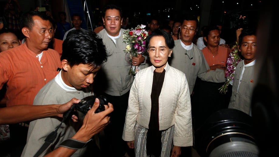 63d30a4f-Myanmar Suu Kyi