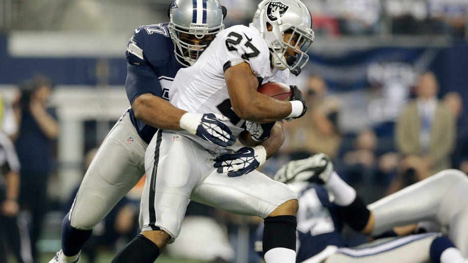 fa780737-Raiders Cowboys Football