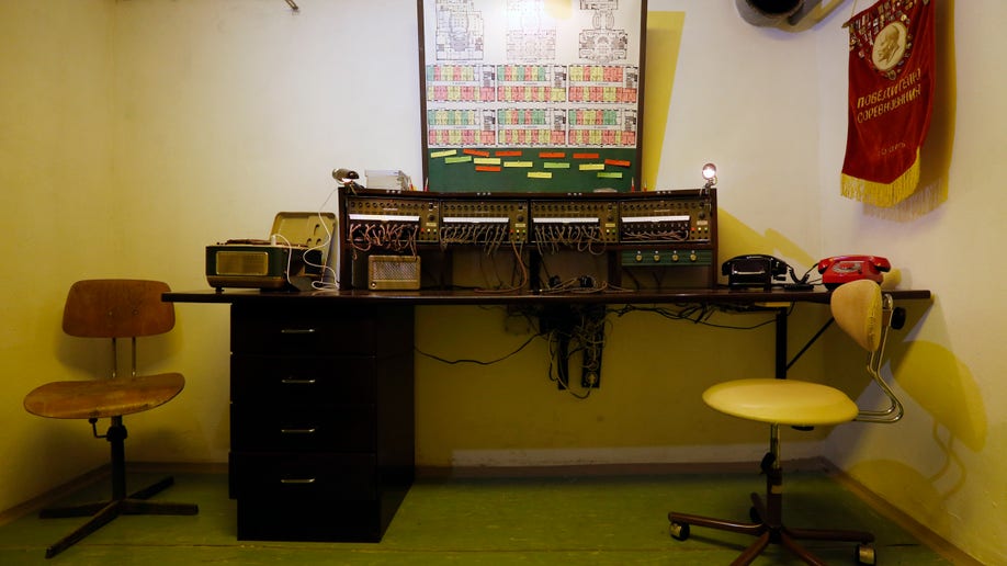 d0203345-Czech Republic Nuclear Shelter