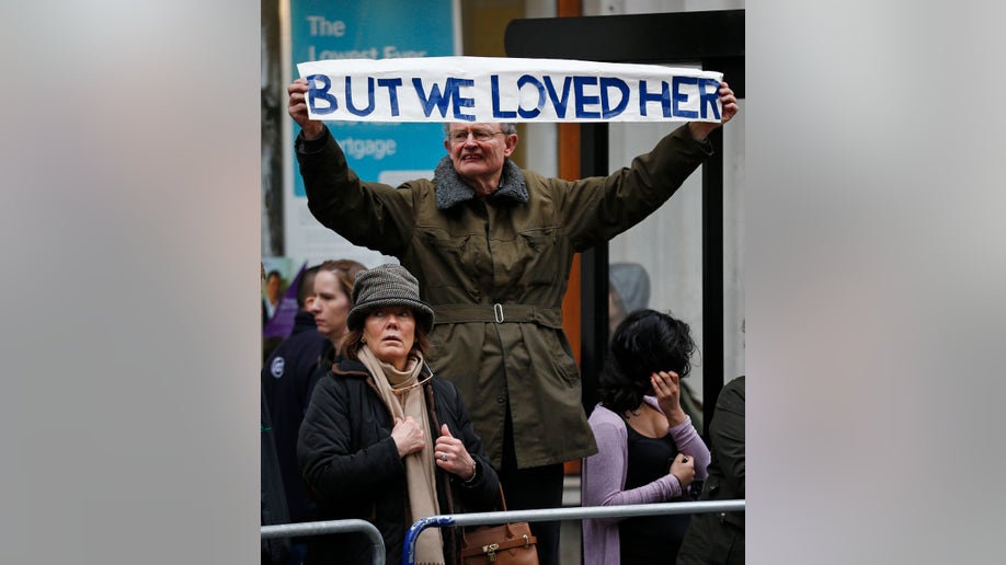 9b768109-Britain Thatcher Funeral